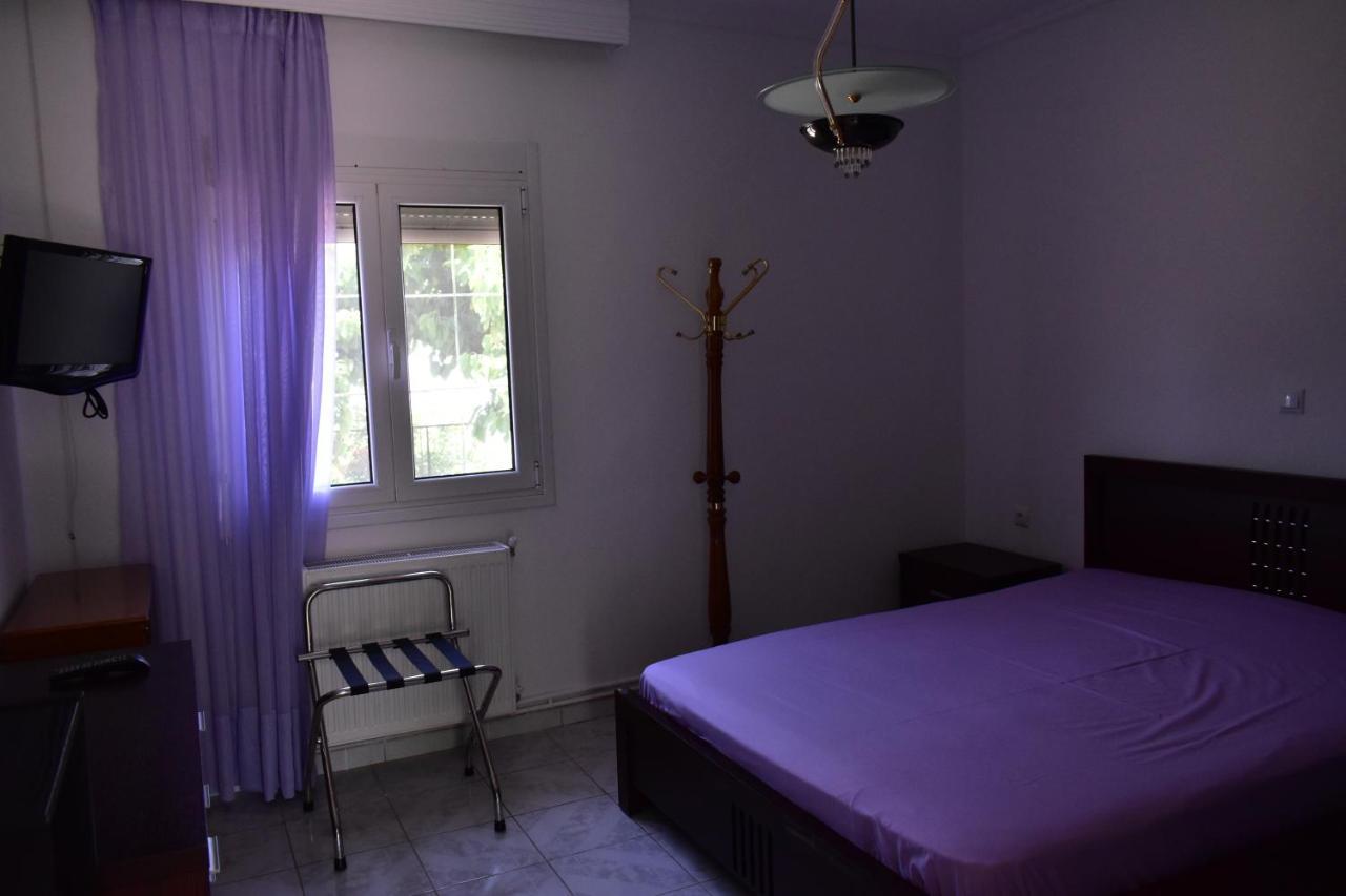 White Clam Vintage House With Sea View & Garden Villa Makrygialos Bagian luar foto