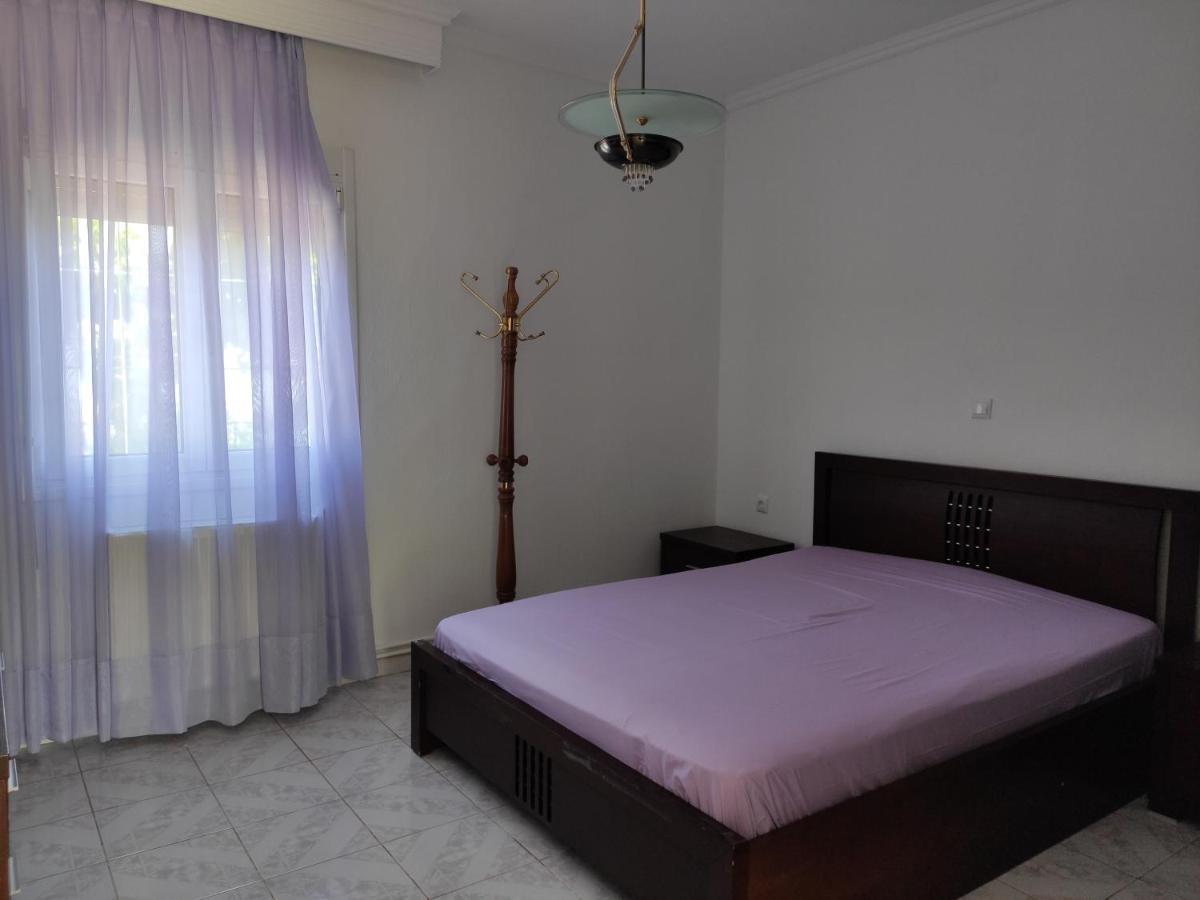 White Clam Vintage House With Sea View & Garden Villa Makrygialos Bagian luar foto